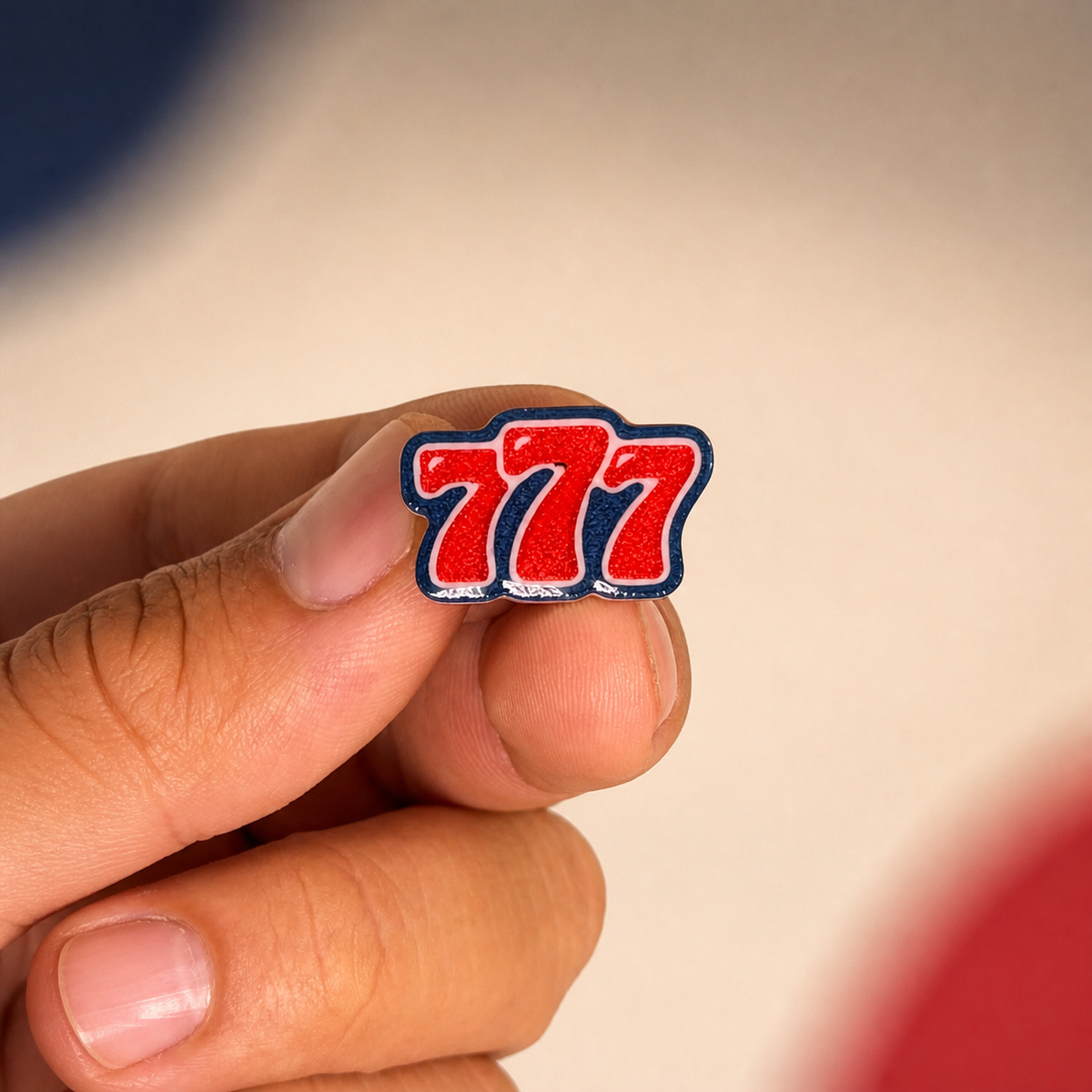 Triple 7 — Sneakpin para agujetas